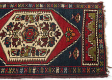 Playful Vintage Yastik Rug - 1’10 x 3’