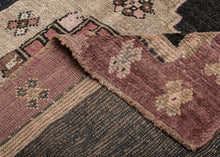 Mid Century Kars Rug - 5’9 x 10’1