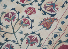 Antique Ivory Nurata Suzani - 5'2 x 7’