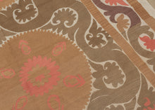 Vintage Suzani - 7'9 x 11'3