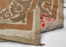 Vintage Suzani - 7'9 x 11'3