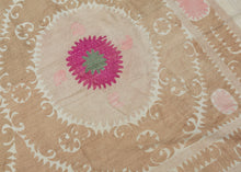 Vintage Suzani - 6'11 x 11'6