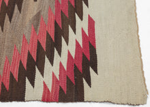 Graphic Navajo Rug - 3'5 x 4'11