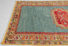 Vintage Aït Ouaouzguite (Taznakht) Rug - 5’ x 8'