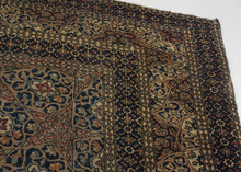 Antique Isfahan Rug - 4'5 x 7'