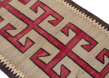 Antique Navajo Rug - 2'9 x 5'3