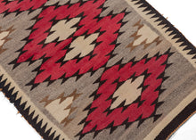 Navajo Rug - 2'5 x 3'9