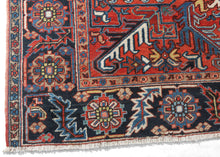 NW Persian Heriz Rug - 7'6 x 9'7