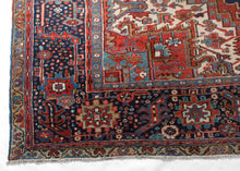 NW Persian Heriz Rug - 8'3 x 11'5