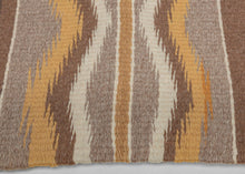 Banded Chinle Navajo Rug - 2'2 x 3'