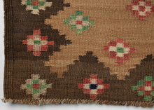 Sofreh Kilim Rug - 4'11 x 4'3