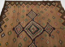 Sofreh Kilim Rug - 4'11 x 4'3