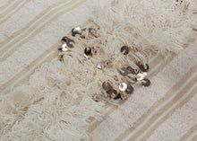 Vintage Moroccan Wedding Blanket - 5' x 5'