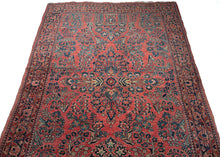 Sarouk Rug - 4'5 x 6'8