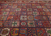 Large Bakhtiari Rug - 13' x 15'4