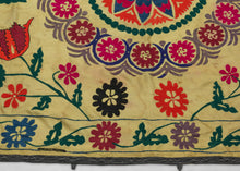 Vintage Bouquet Uzbek Suzani - 4'9 x 5'9