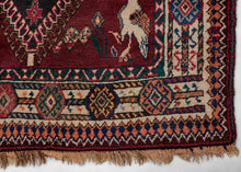 Vintage Shiraz Rug - 4'1 x 6'5