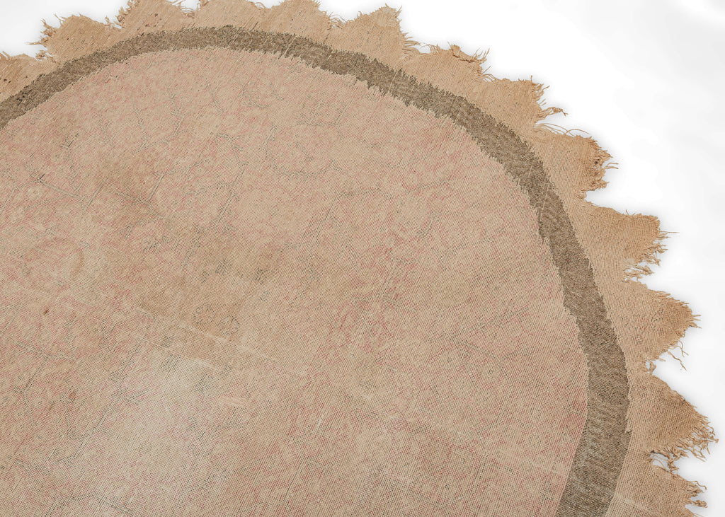 Round Kayseri Rug w/ Metal Thread - 4'x 4' – HEIRLOOM