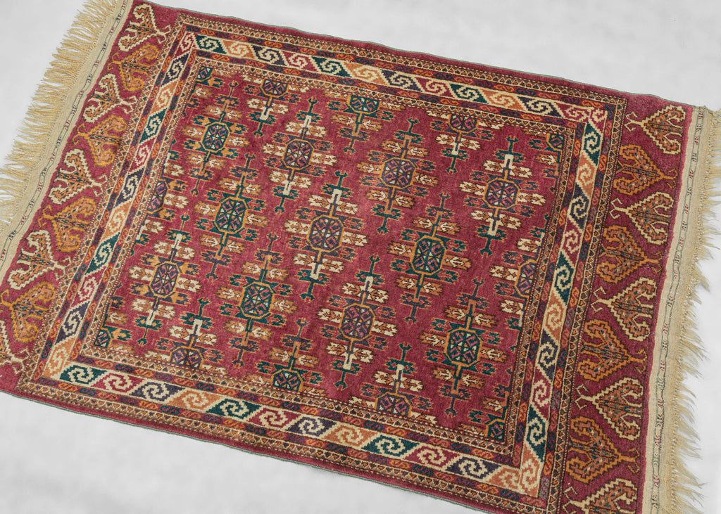 Midcentury Yomud Turkmen Rug - 2'11 x 4'8 – HEIRLOOM