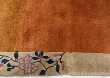 Warm Deco Rug - 2' x 4'