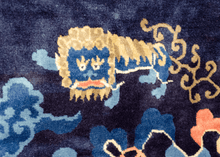 Mid Century Chinese Foo-Dog Rug - 6'8 x 9'7