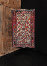 Small Mid Century Lilihan Rug - 2'6 x 4'1