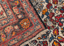Small Mid Century Lilihan Rug - 2'6 x 4'1