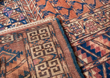 Turkmen Ensi Rug - 4'4 x 5'9