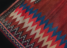 Sofreh Kilim - 3'9 x 3'9