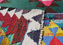 Contemporary Persian Kilim - 5' x 8'6