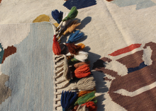 Contemporary Shiraz Kilim - 5'8 x 7'8