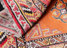 Khotan Rug - 4'7 x 8'9