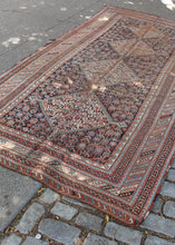 Antique Qashqa'i - 5'5 x 11'8