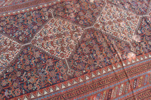 Antique Qashqa'i - 5'5 x 11'8