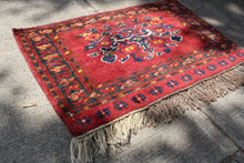 Small Turkmen Rug - 1'6 x 2'5