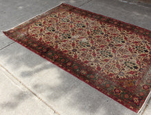 Antique Agra - 3'1 x 6'7