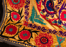 Vintage Uzbek Suzani - 4'7 x 7'7