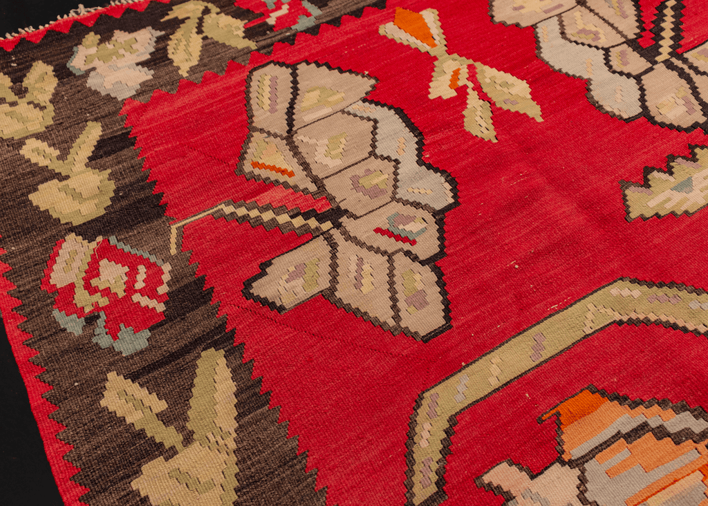 Keraghan Rug Vintage Karabagh Rug - 4'7 x 7'10 – HEIRLOOM