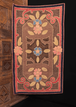 Vintage American Hook Rug - 2'7 x 4'4