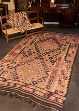 Mid Century Maimana - 7'2 x 12'8