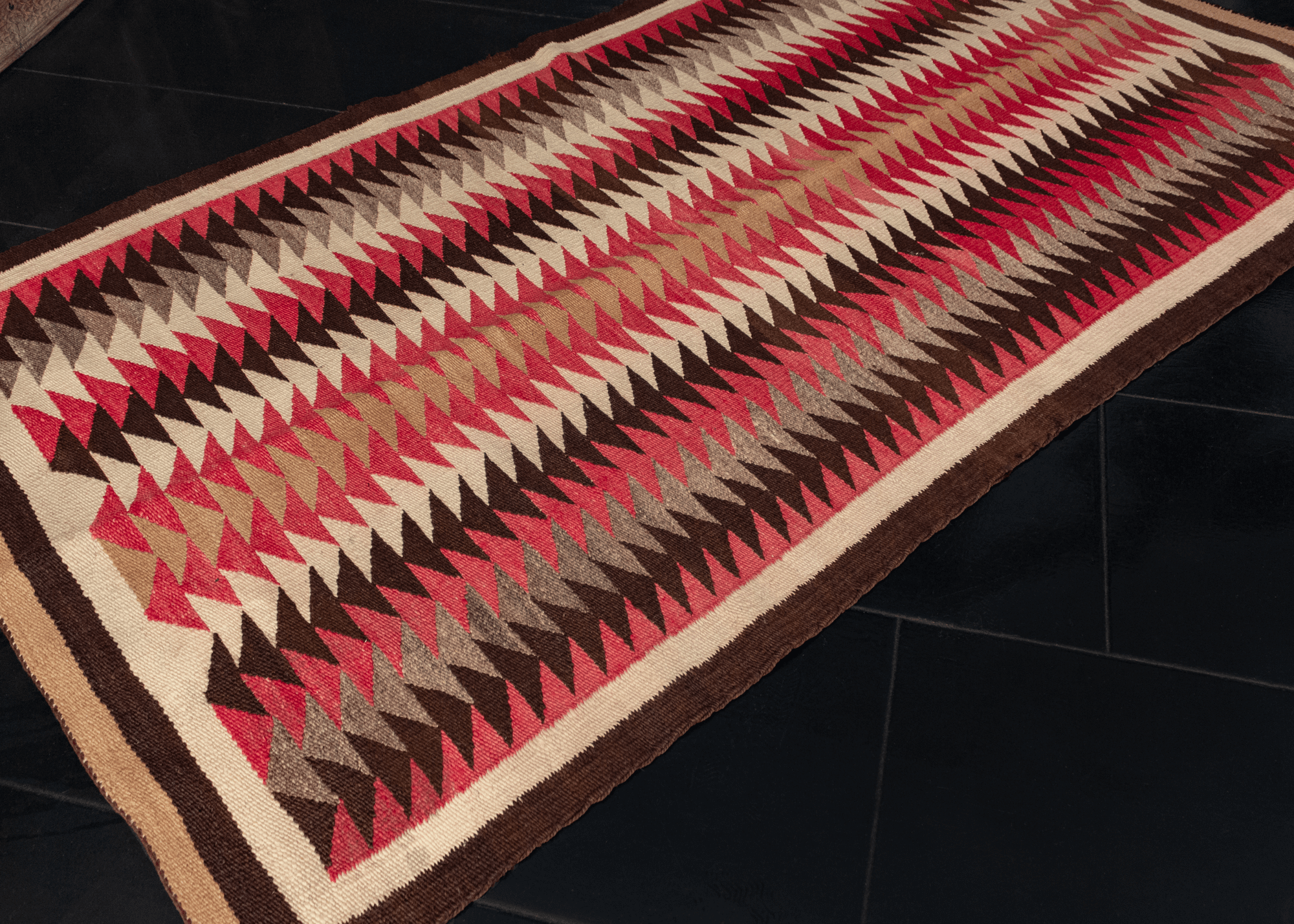 Early 20th Century Navajo Pound Rug - 3'9 x 6'10 – HEIRLOOM