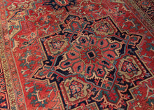 Antique Heriz Rug - 8' x 11'2