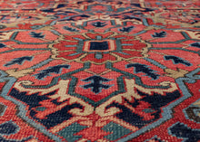 Antique Heriz Rug - 8' x 11'2